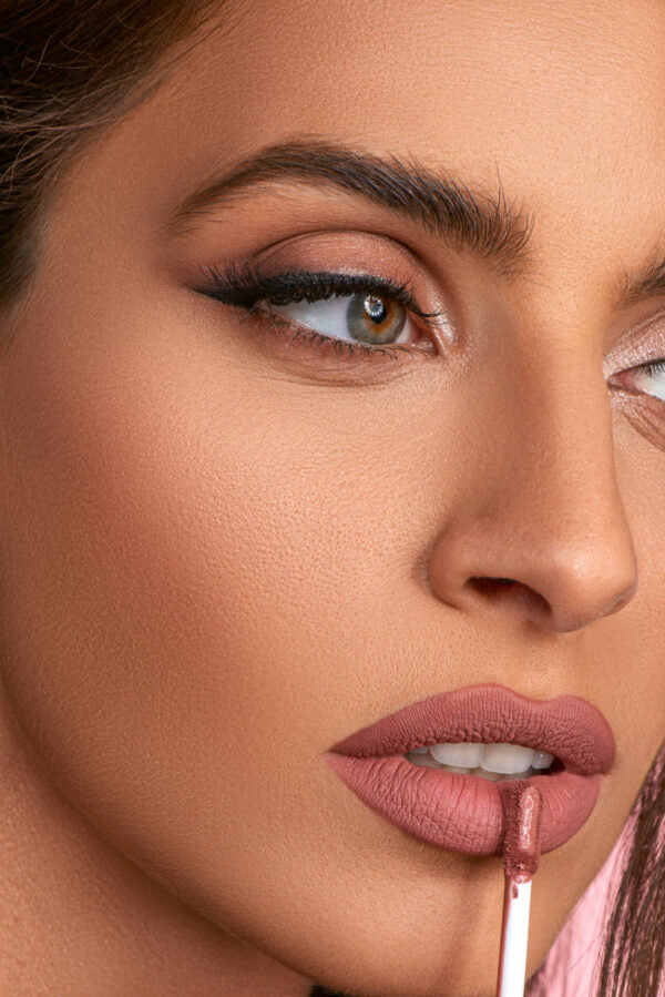 Emmanouela Cosmetics Angel liquid lipstick
