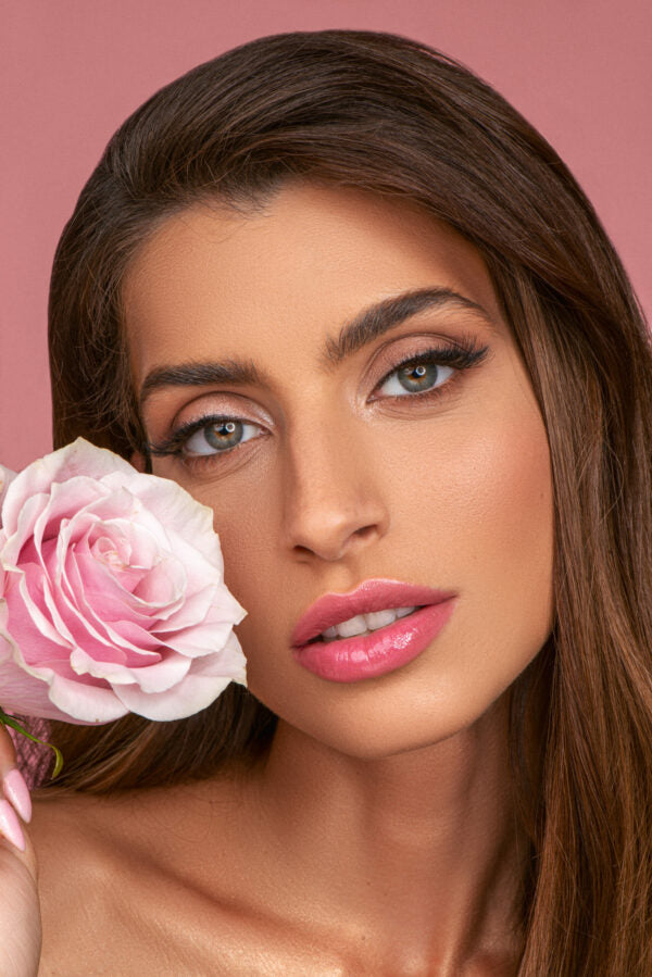 Emmanouela Cosmetics Glossy Lips Glossy Lipstick