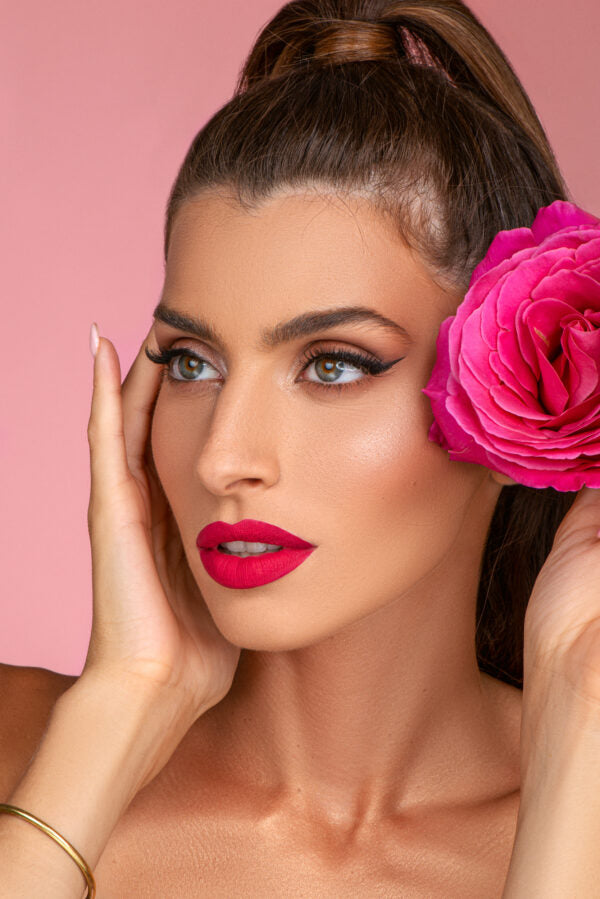 Emmanouela Cosmetics Icon liquid lipstick