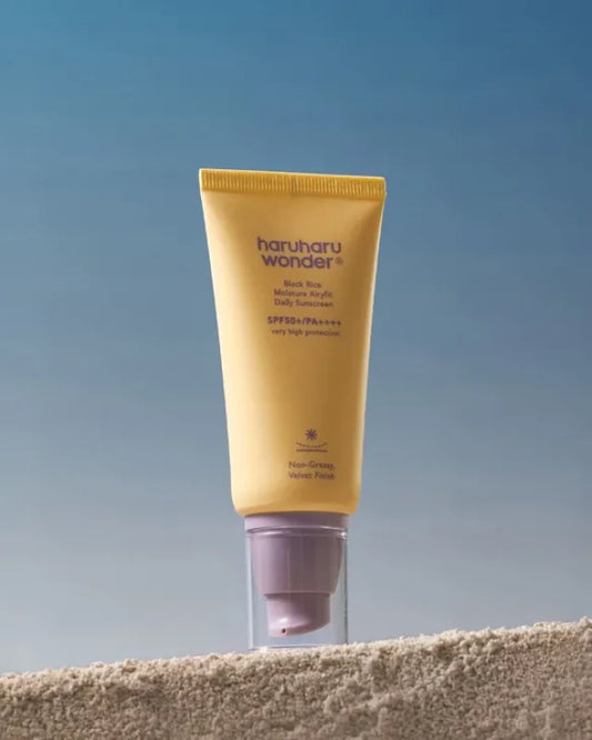 Haruharu Wonder Black Rice Moisture Airyfit Daily Sunscreen SPF50+ PA++++