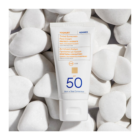 Korres Yoghurt Αντηλιακή Κρέμα Προσώπου με Χρώμα SPF 50, 50ml
