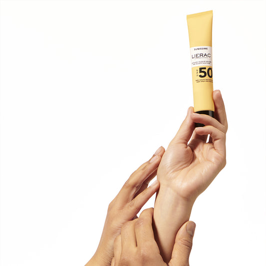 LIERAC Sunissime The Velvety Sun Fluid Λεπτόρρευστο Βελούδινο Αντηλιακό SPF50+